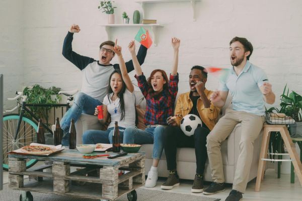 regarder le foot &agrave; la maison
