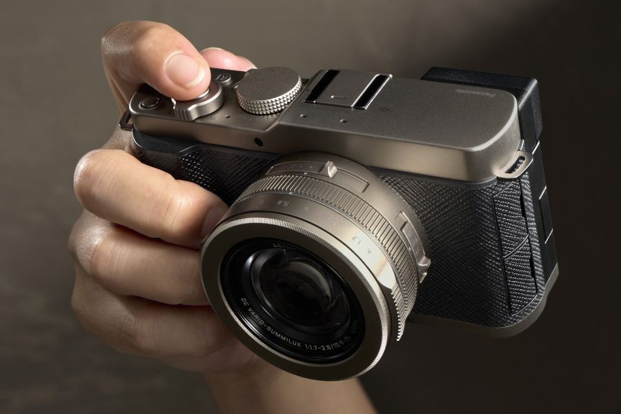Lumix L10 : le retour en force du compact expert que l’on n’attendait plus