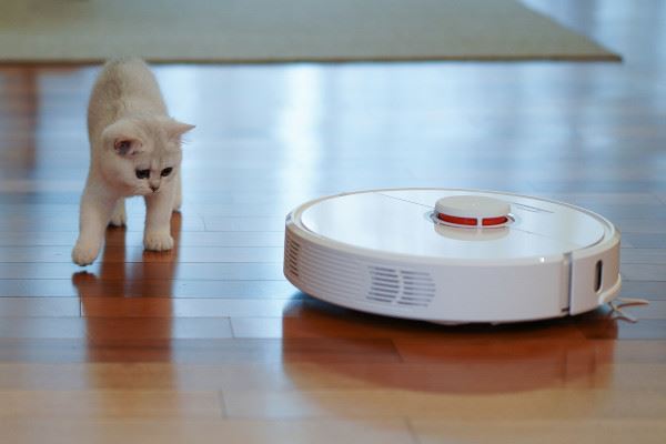 robot-aspirateur-maison