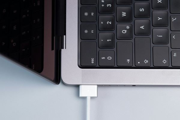 chargeur-fil-macbook-apple