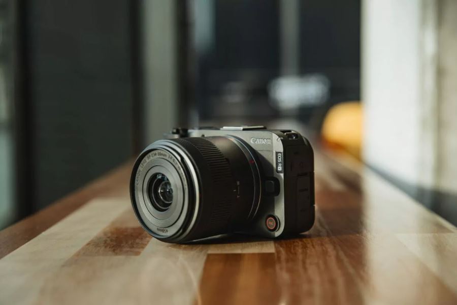 Canon EOS R50 V: de hybride camera voor video, streaming en vlogs