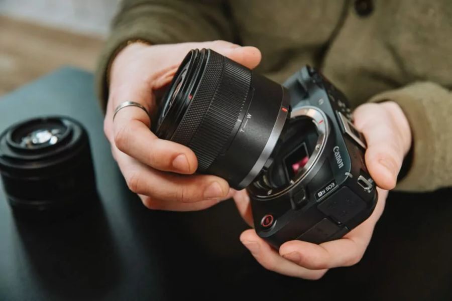 Canon EOS R50 V objectifs