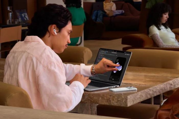 MacBook Pro tactile 4