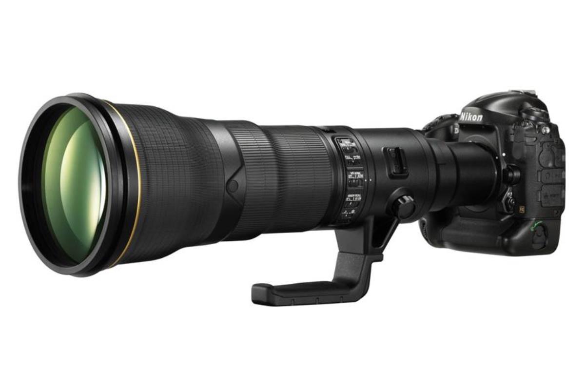 Nikon annonce la sortie d'un téléobjectif AF-S VR 800 mm f/5,6