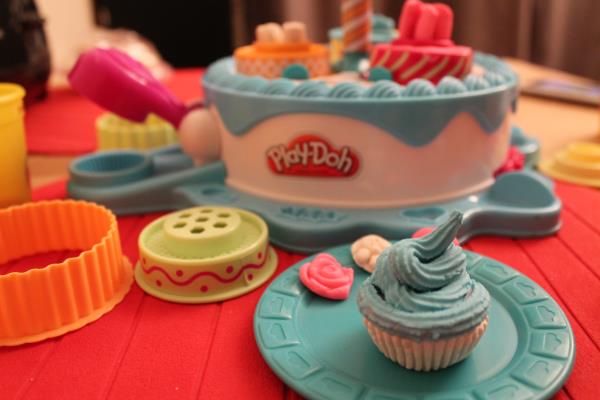Play Doh Le Petit Patissier Cupcakes Pour Tous Conseils D Experts Fnac