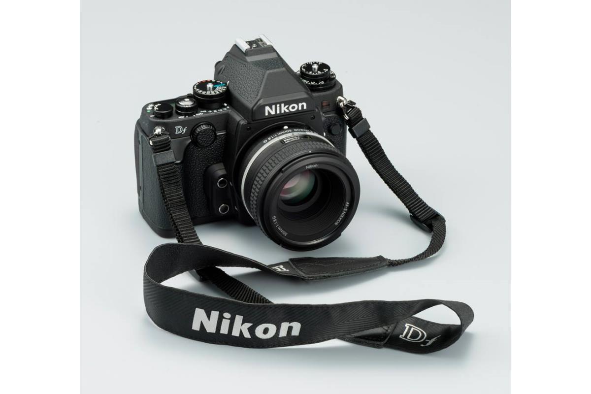Le Nikon Df : le reflex vintage