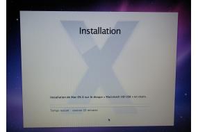 Ecran installation en cours de Mac OS X