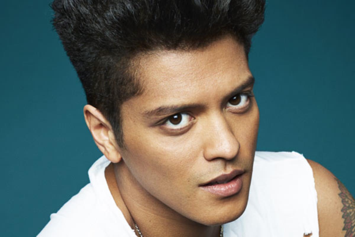 Bruno Mars revient avec « 24K Magic »