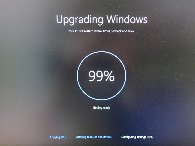 windows10-upgrading