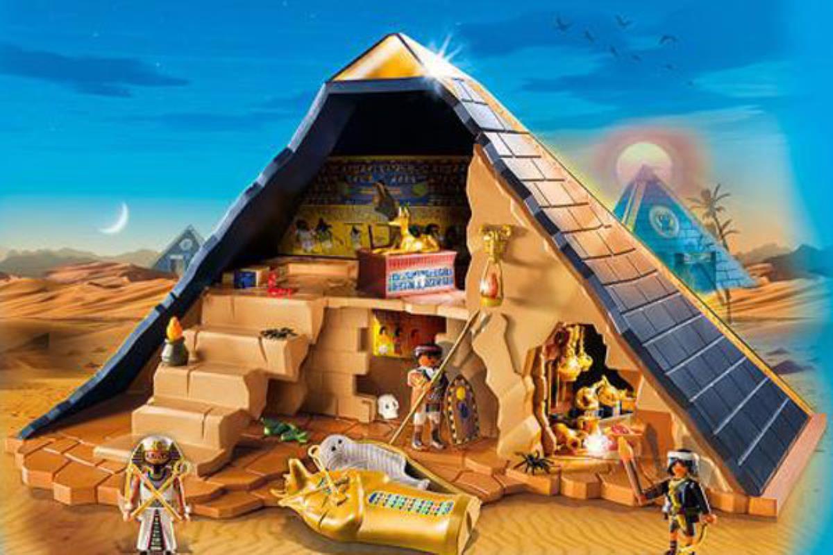 L’Egypte antique reprend vie avec la pyramide Playmobil !