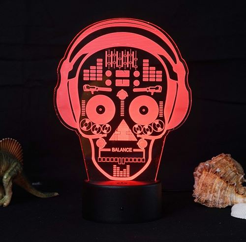 Lampe d'illusion VORMOR 3D Veilleuse Tactile Forme Tête de Mort 7 Couleurs