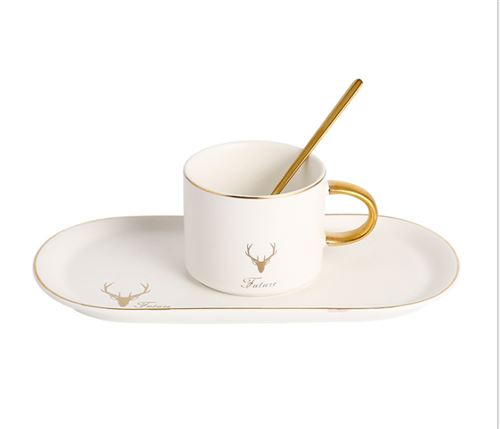 Ensemble tasse de café porcelaine avec sous-tasse blanc