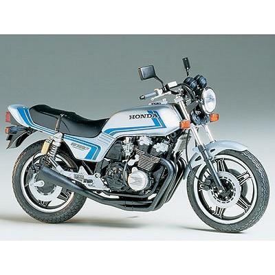 Honda CB750F Custom