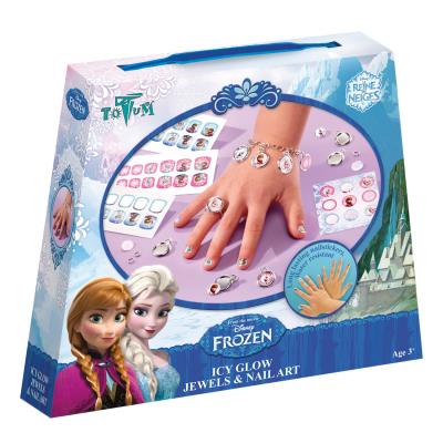Création de bijoux et vernis à ongles Icy Glow La Reine des Neiges (Frozen) Totum