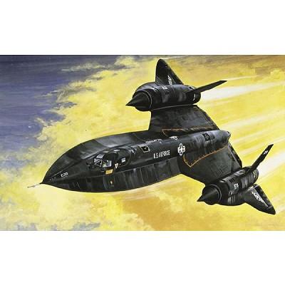 Italeri - SR-71 Blackbird with Drone