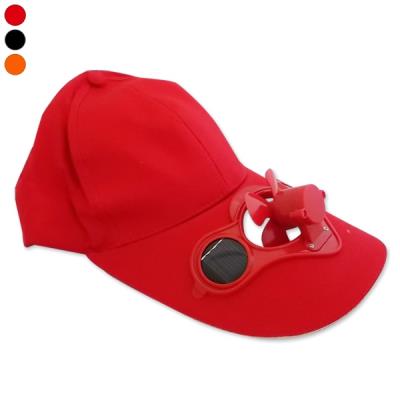 Casquette rafraichissante solaire ventilateur et deux panneaux solaire rouge