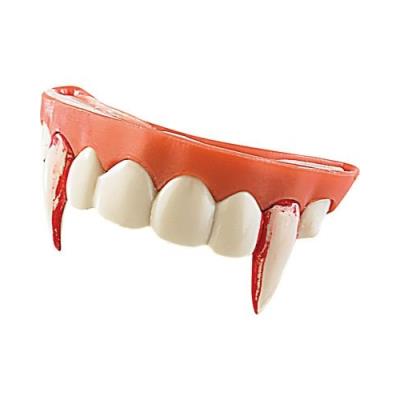 Dents de vampire