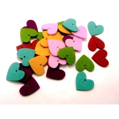 Motif en feutrine - Coeur - 30 pièces - Sodertex