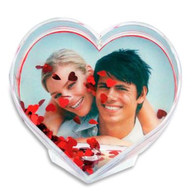 Cadre photo à confettis coeur