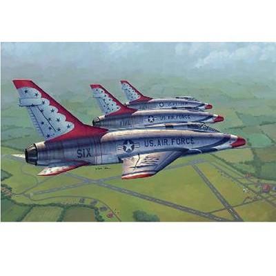 Trumpeter - Maquette avion : North american F-100D : Sous livrée des Thunderbirds
