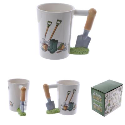 Mug avec anse en forme de truelle