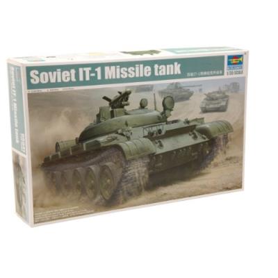 Trumpeter 1 35 - Soviet It-1 Missile Tank