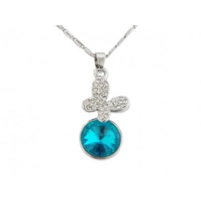 Collier pendentif papillon en strass et fausse pierre bleu turquoise bijou fantaisie pas cher pendentif