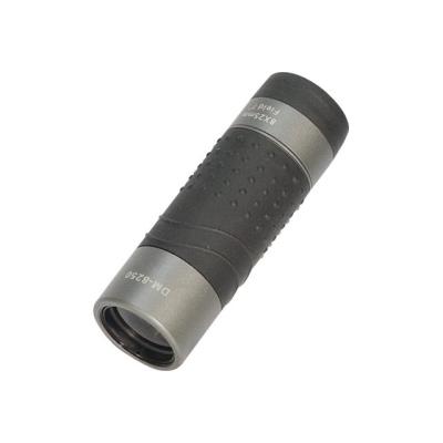Vanguard DM-8250 - éénogig 8 x 25