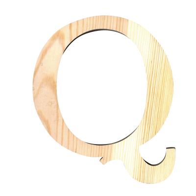 Lettre Q - Hauteur 19 cm - Bois découpé