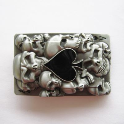 boucle de ceinture as de pique noir et nombreux crane skull