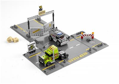 LEGO 8199 Racers L'attaque du conoi blinde