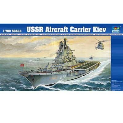Trumpeter - Maquette bateau : Porte-avions soviétique Kiev