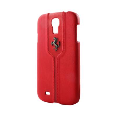 coque rigide cuir rouge Ferrari pour Galaxy S4 Serie MonteCarlo surpiqure centrale rouge