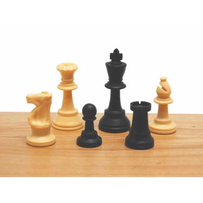 Pièces d'échecs de compétition en plastique plombé Vic