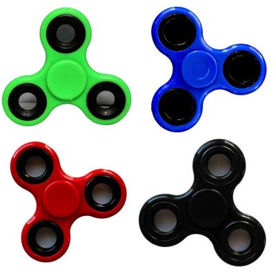 Lot de 4 Hand Spinners Jeu sensoriel anti-stress toupies vert, bleu, rouge et noir