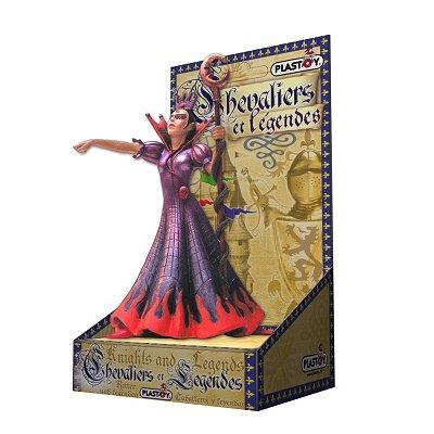 Sorcière en robe violette sur chevalet