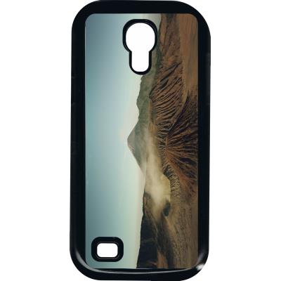 Coque samsung s4 mini montagne avec volcans desert