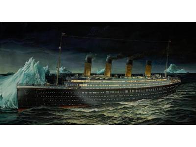 REVELL - R.m.s. titanic État correct - Revell reconditionné disponible sur Fnac