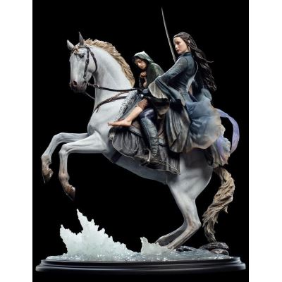 Le Seigneur des Anneaux - Statuette Arwen et Frodon sur Asfaloth