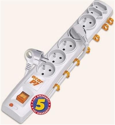 Multiprise avec interrupteur : 7 prises, cable de 3 m, noire