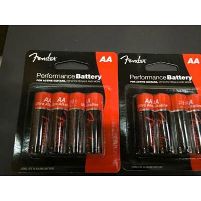 Accessoires claviers FENDER PILE FENDER AA ALKALINE (PAR QUATRE) Alimentations et piles
