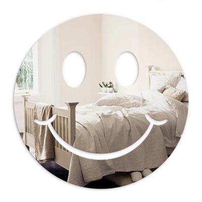 mungai mirrors miroir acrylique smiley 45 cm