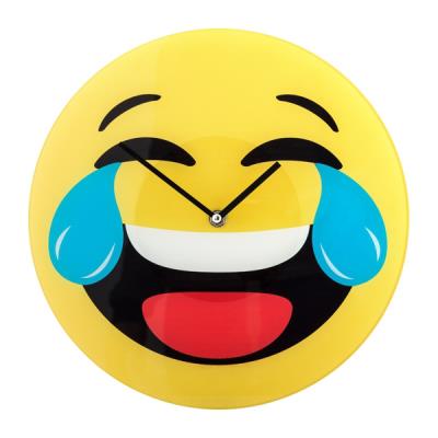 Horloge smiley pleure de rire émoji