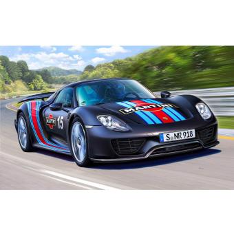Maquette voiture : Porsche 918 Spyder (with Weissach package) Revell - 1