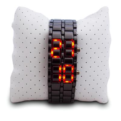 Montre bracelet en métal à LED digital