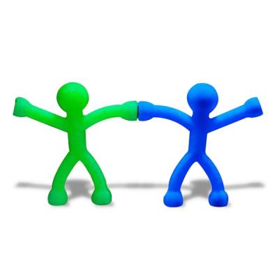 2 bonhommes flexibles aux membres aimantés bleu et vert accroche clé clef porte clef