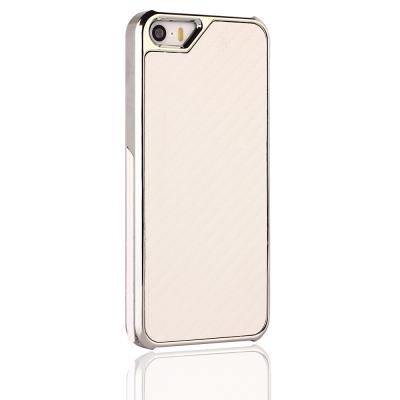Coque effet carbone blanc pour iPhone 5 / 5S