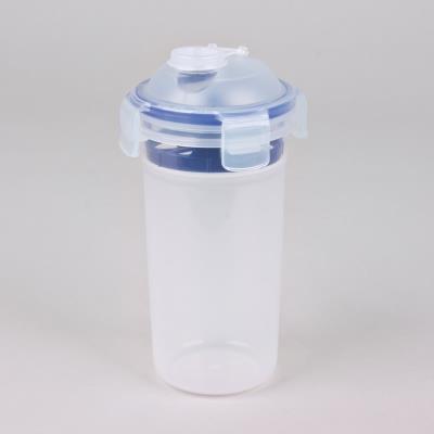 Emsa - Boîte Alimentaire Shaker Avec Couvercle 0.5l 3d - 508555