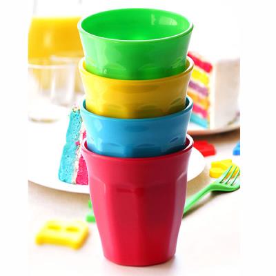 Gobelets d été colorés - Par 4
