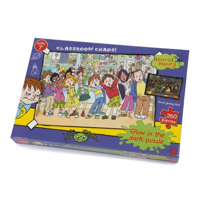 Puzzle Phosphorescent Horrid Henry Classroom Chaos! (Chaos dans la Salle de Classe) (250 Pièces)